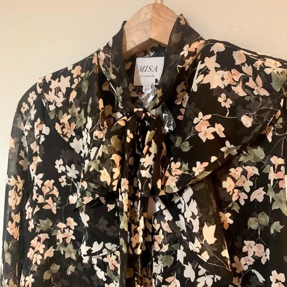 Misa Los Angeles Patia Floral Blouse. - Picture 7 of 9